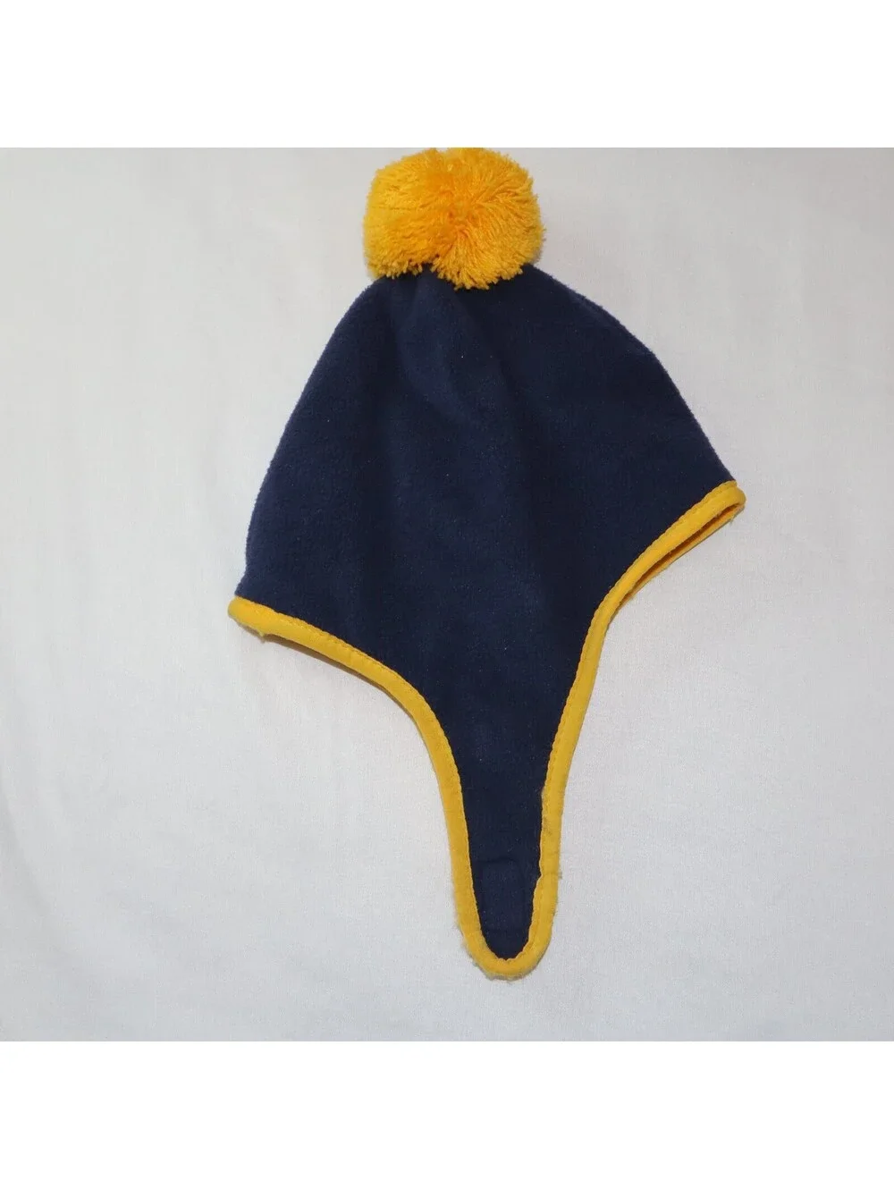 Old Navy Boys Winter Pom Pom Hat Size Small Navy Yellow